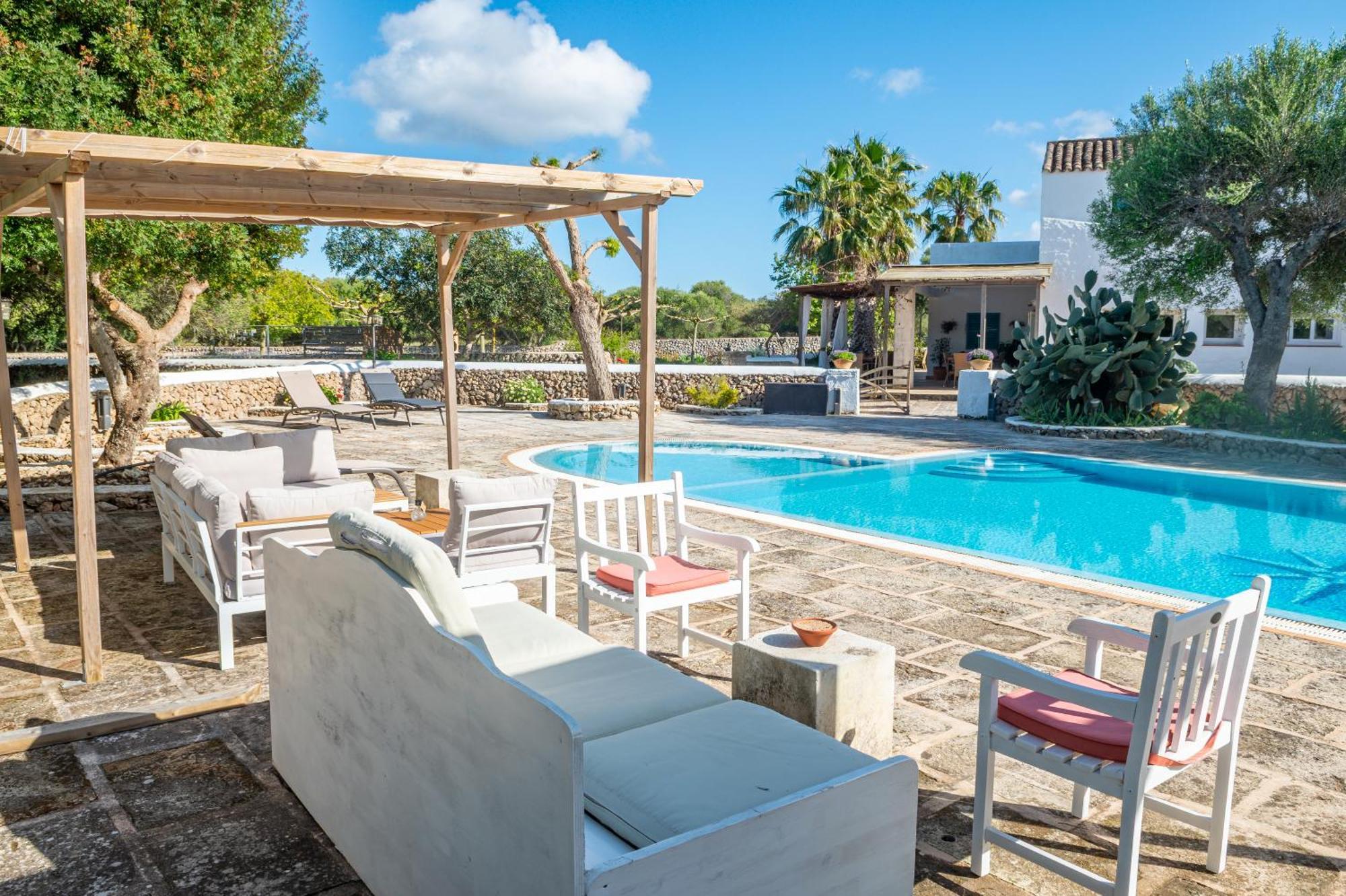 Biniati Des Pi Country house *
